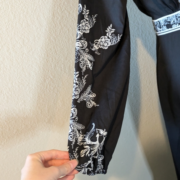 NWT Black and White Maxi Dres - Picture 4 of 9